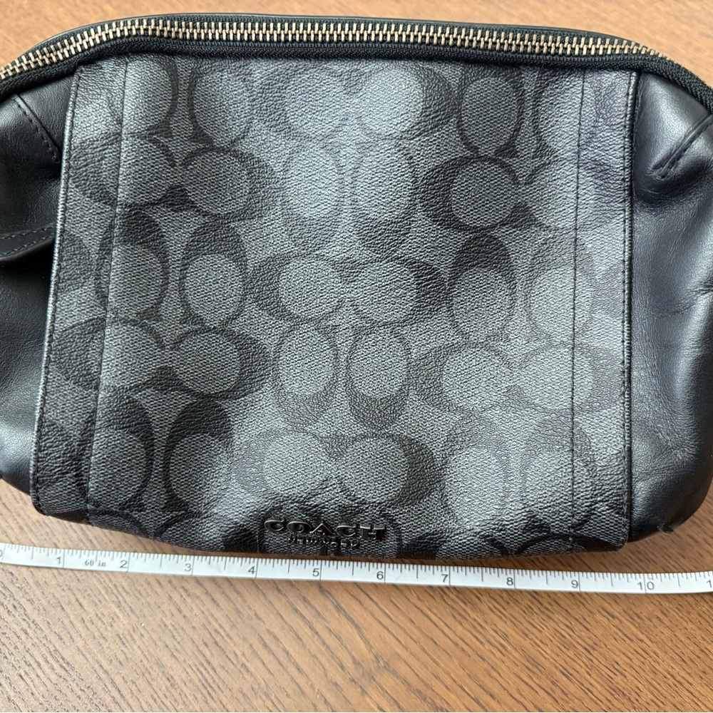 Coach Graham Utility pack - Picture 3 of 10